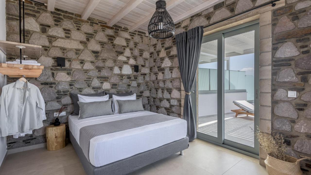 Thea Sunset Suites Mytakas Esterno foto