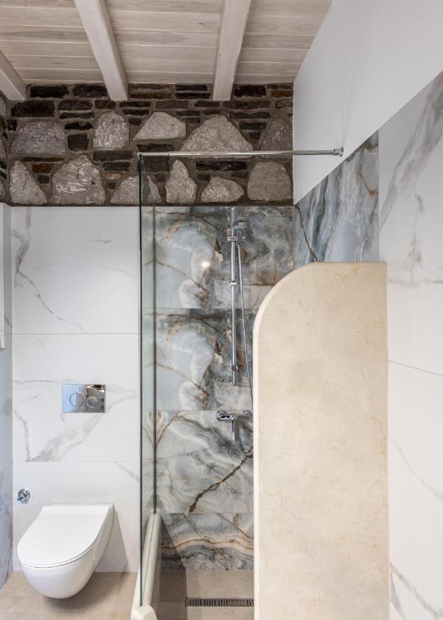 Thea Sunset Suites Mytakas Esterno foto